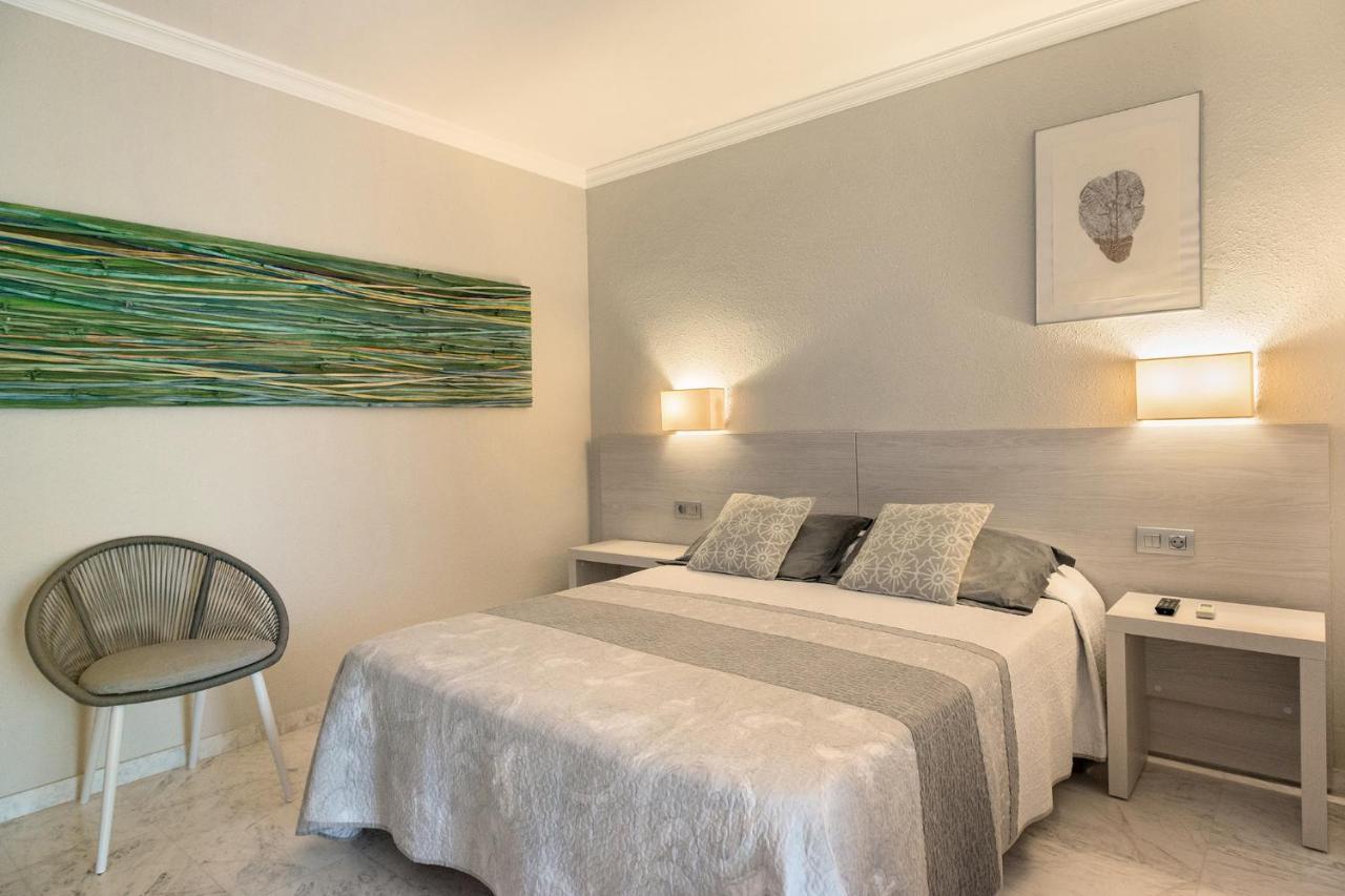 El Moli Hotel *